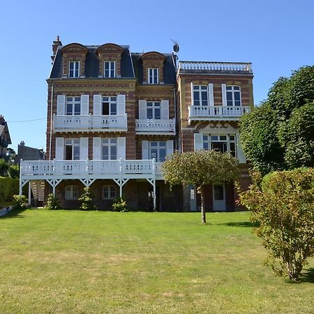 Guesthouse La Mascotte Вилле-сюр-Мер Экстерьер фото