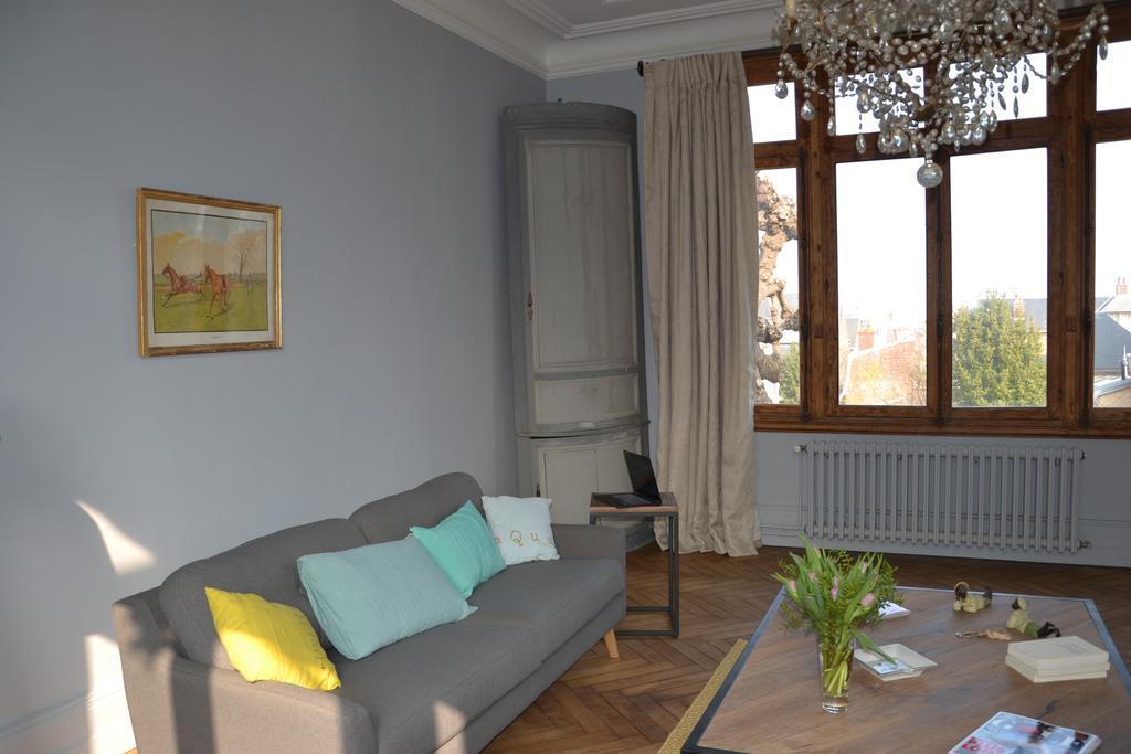 Guesthouse La Mascotte Вилле-сюр-Мер Экстерьер фото