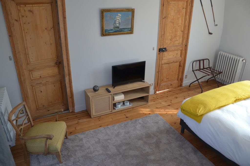 Guesthouse La Mascotte Вилле-сюр-Мер Экстерьер фото