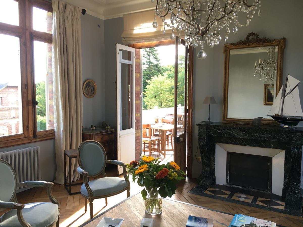 Guesthouse La Mascotte Вилле-сюр-Мер Экстерьер фото